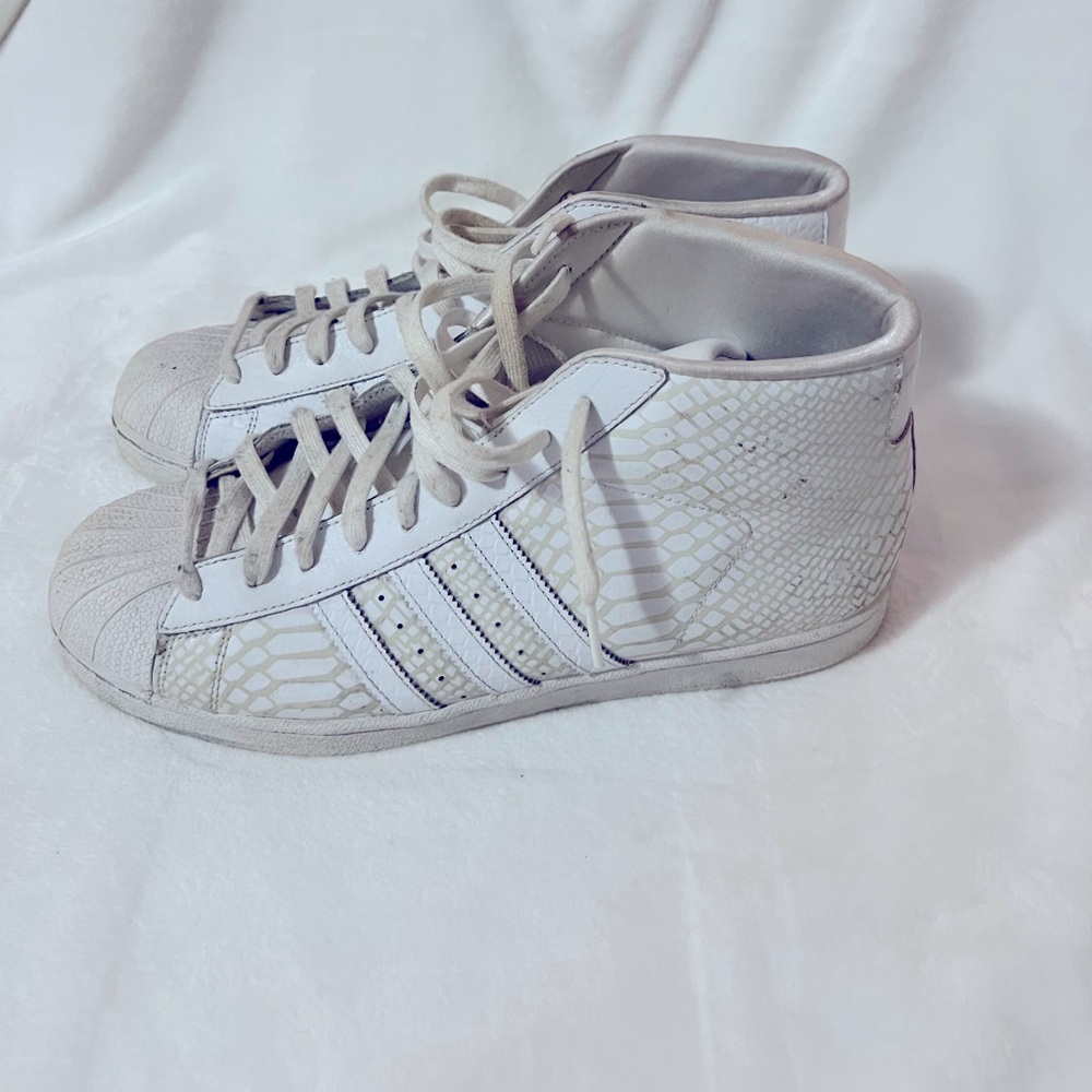 Adidas Shell Toe - image 1